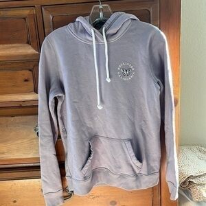 Hollister Women’s lavender Hoodie Size Medium Preloved